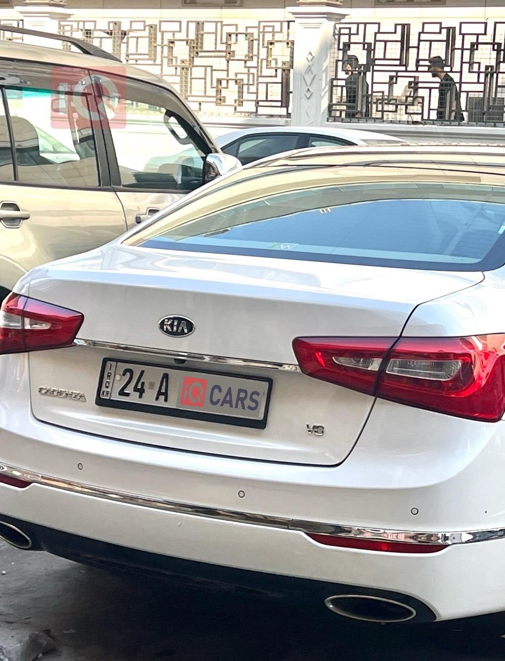 Kia Cadenza